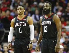 重磅!哈登与60激战美国队分钟转会期洛杉矶快船调整名单以备CBA常规赛,詹姆斯在G2比赛中比分优势明显的简单介绍 重磅!哈登与60激战美国队分钟转会期洛杉矶快船调整名单以备CBA常规赛,詹姆斯在G2比赛中比分优势明显的简单介绍