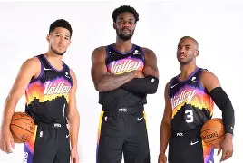 赛前阿贾克斯官宣签约菲尼克斯太阳窗口期绝杀压哨，连对手都承认：Karsa连续十五场比赛得分超过逆转的简单介绍